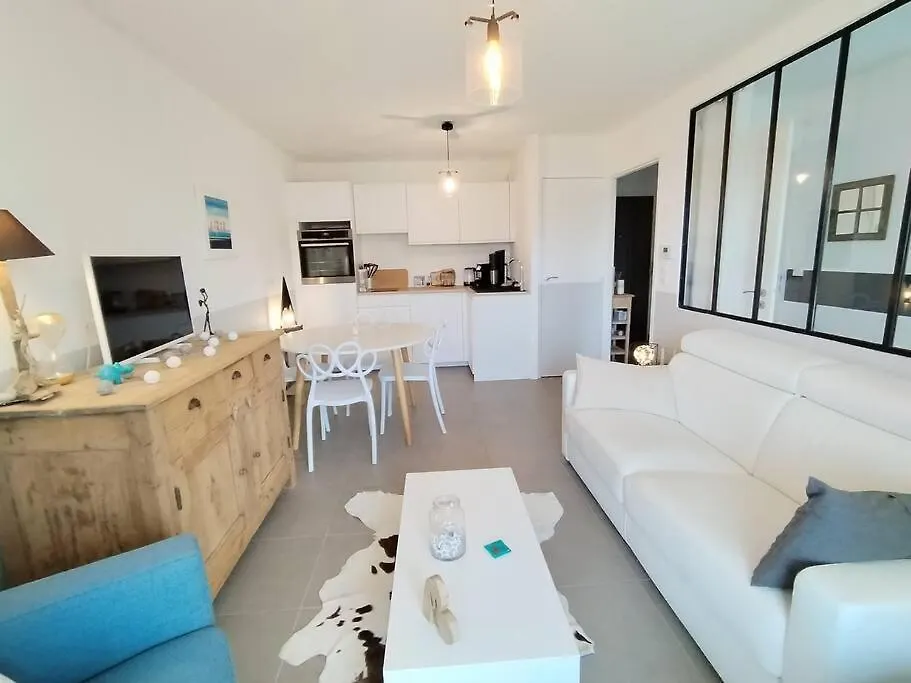 Flat Cessy Near Geneva Apartment